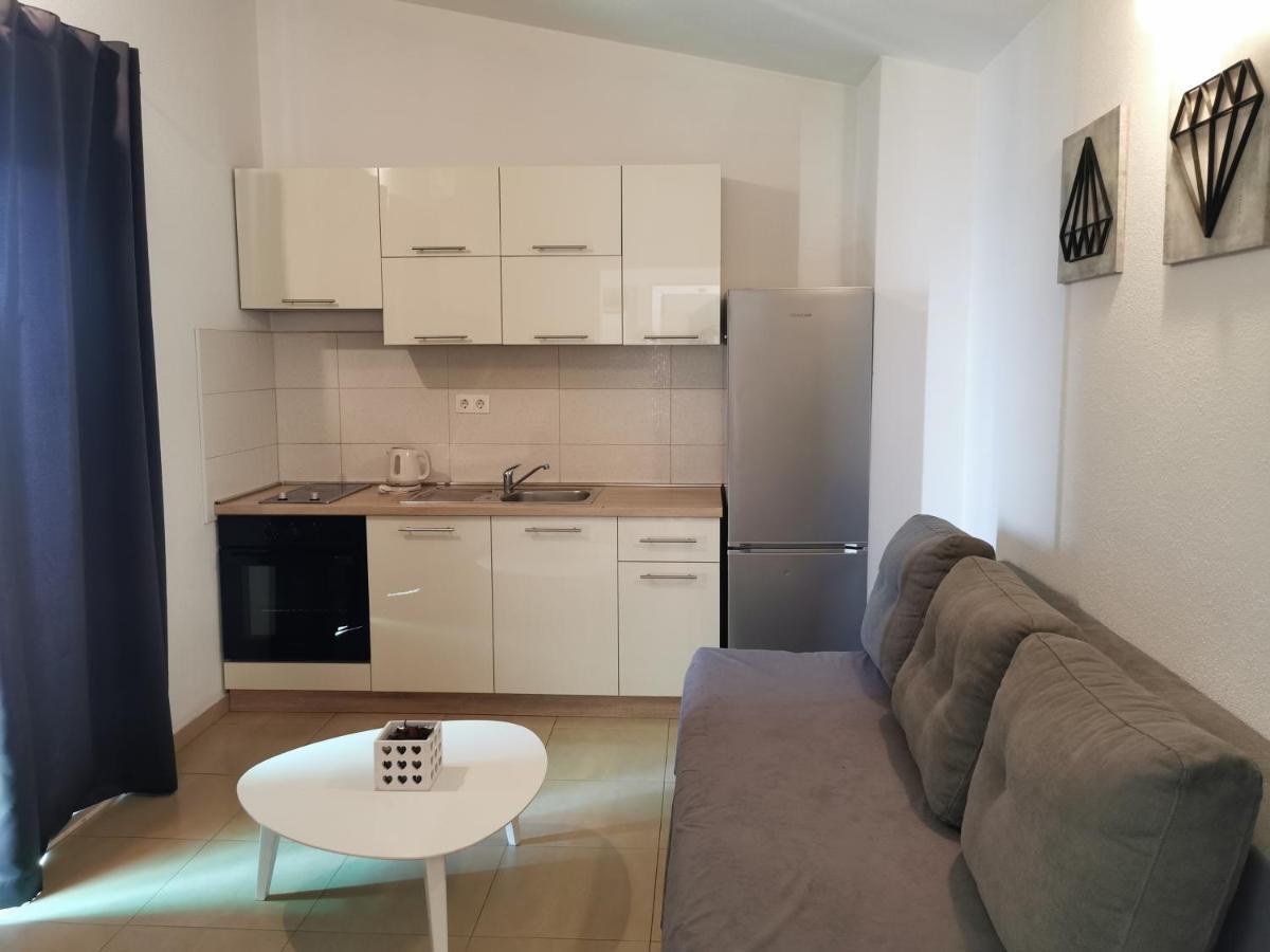 Apartment Jurcevic Трогир Экстерьер фото